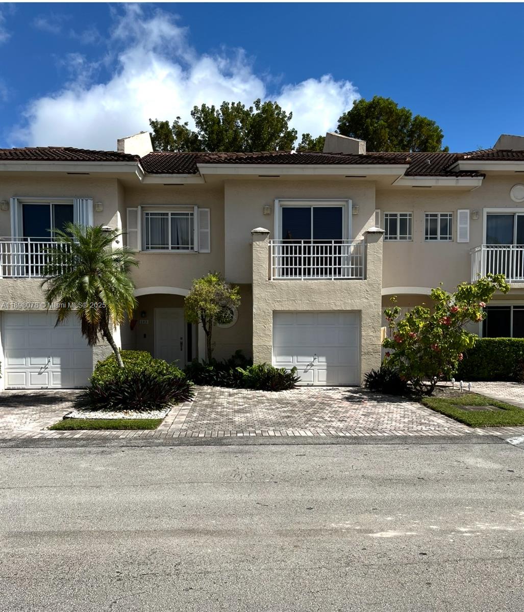 10150 SW 88th St #103, Miami, FL, 33176 - Investment Townhome. Photo #1