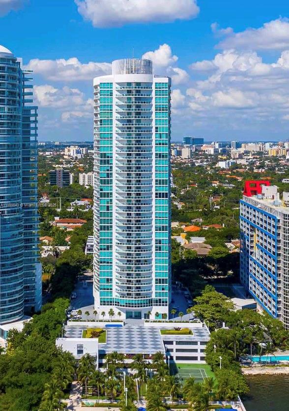 2101 BRICKELL AVENUE #905, Miami, FL, 33129 - Investment Condo. Photo #1