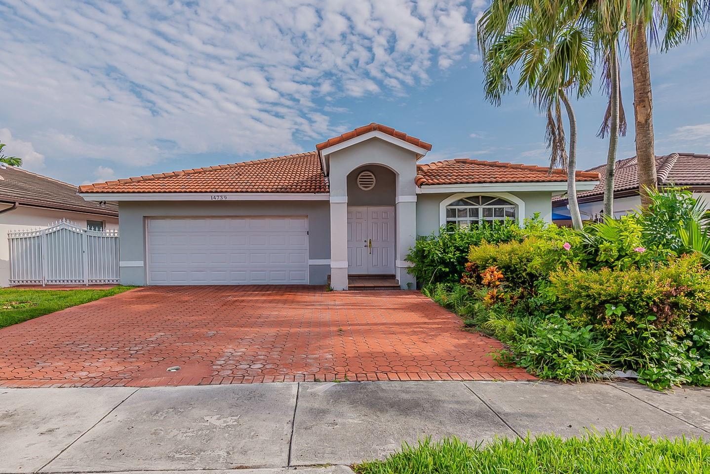 14739 SW 38th St, Miami, FL, 33185 - Investment Single Family Home. Photo #1