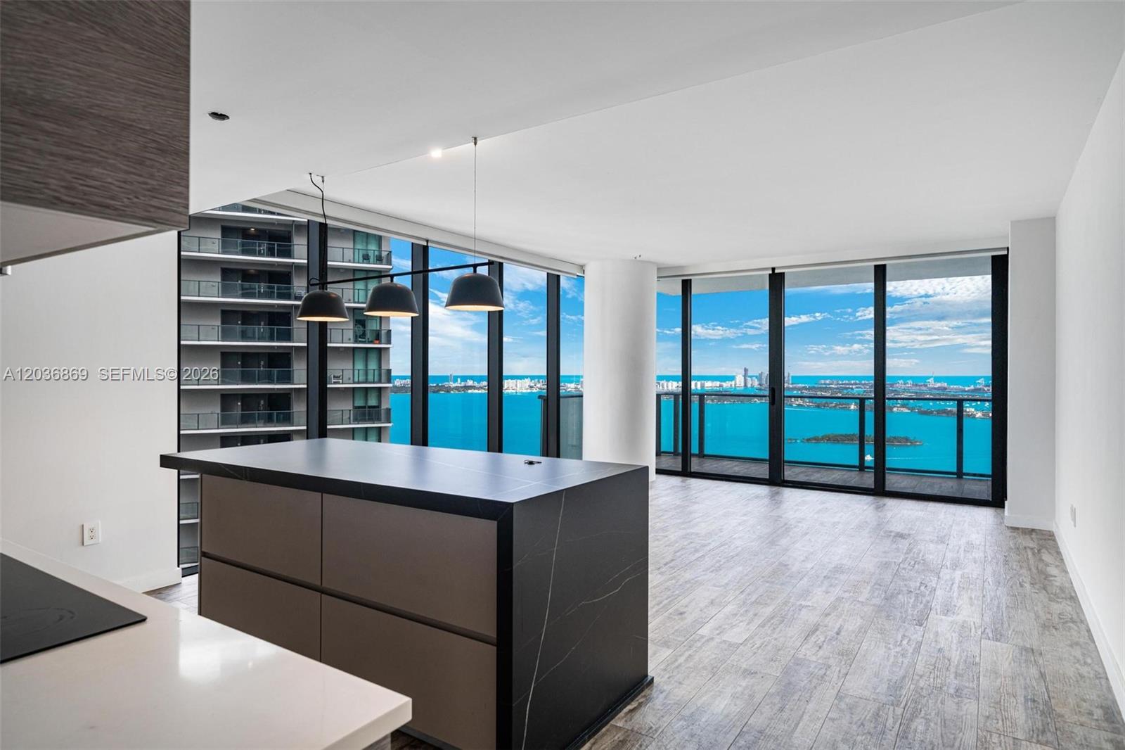 650 NE 32nd #4407, Miami, FL, 33137 - Investment Condo. Photo #1