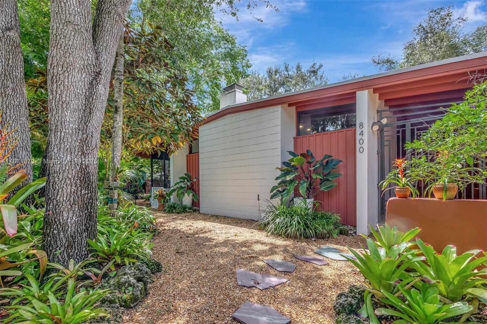8400 SW 107th St, Miami, FL, 33156 - Investment Single Family Home. Photo #1