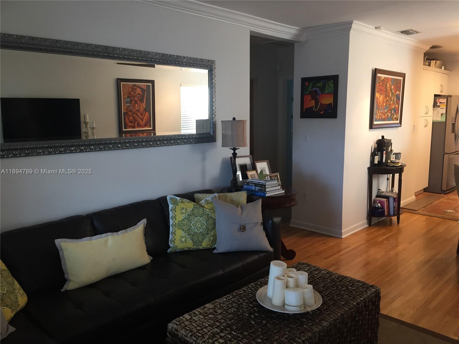 5886 SW 42nd St, Miami, FL, 33155 - Investment Single Family Home. Photo #1