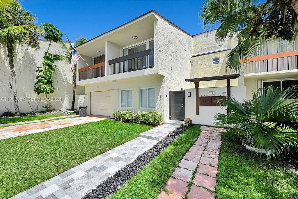 9133 Fontainebleau #5, Miami, FL, 33172 - Investment Condo. Photo #1