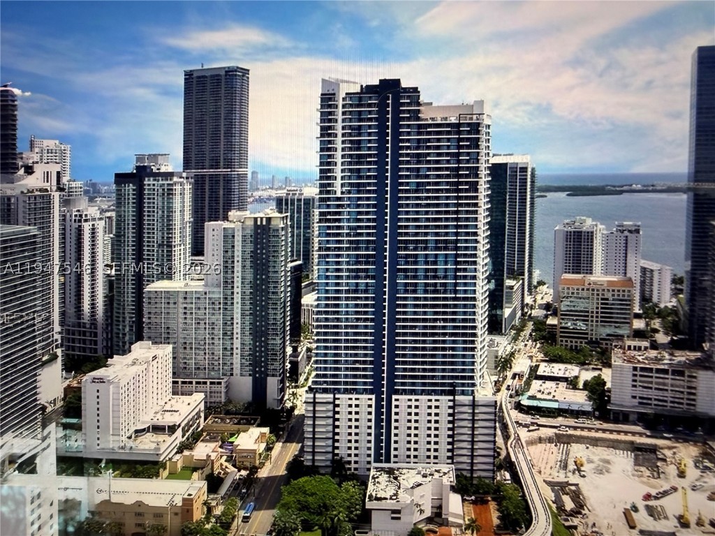 60 SW 13th #3214, Miami, FL, 33130 - Investment Condo. Photo #1
