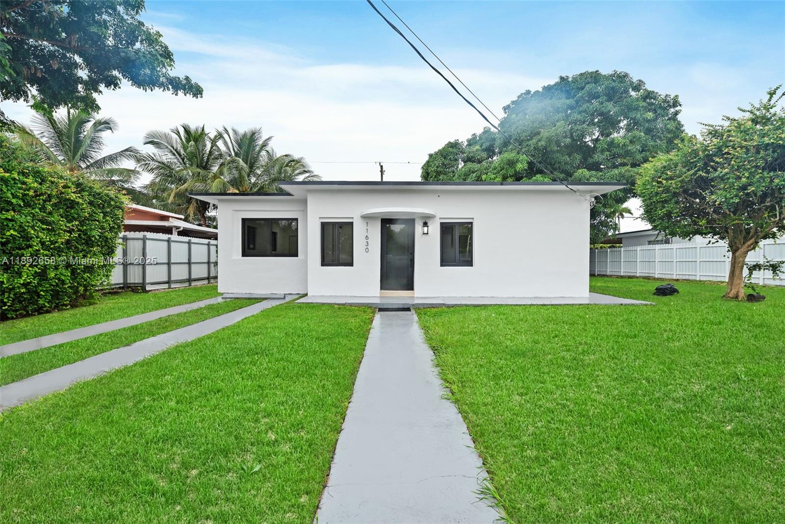 11630 SW 185th St, Miami, FL, 33157 - Investment Single Family Home. Photo #1