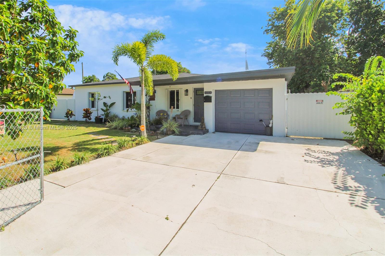 14440 Monroe St, Miami, FL, 33176 - Investment Single Family Home. Photo #1
