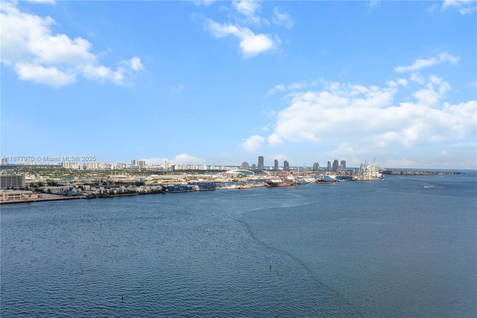 848 Brickell Key Dr #2502, Miami, FL, 33131 - Investment Condo. Photo #1