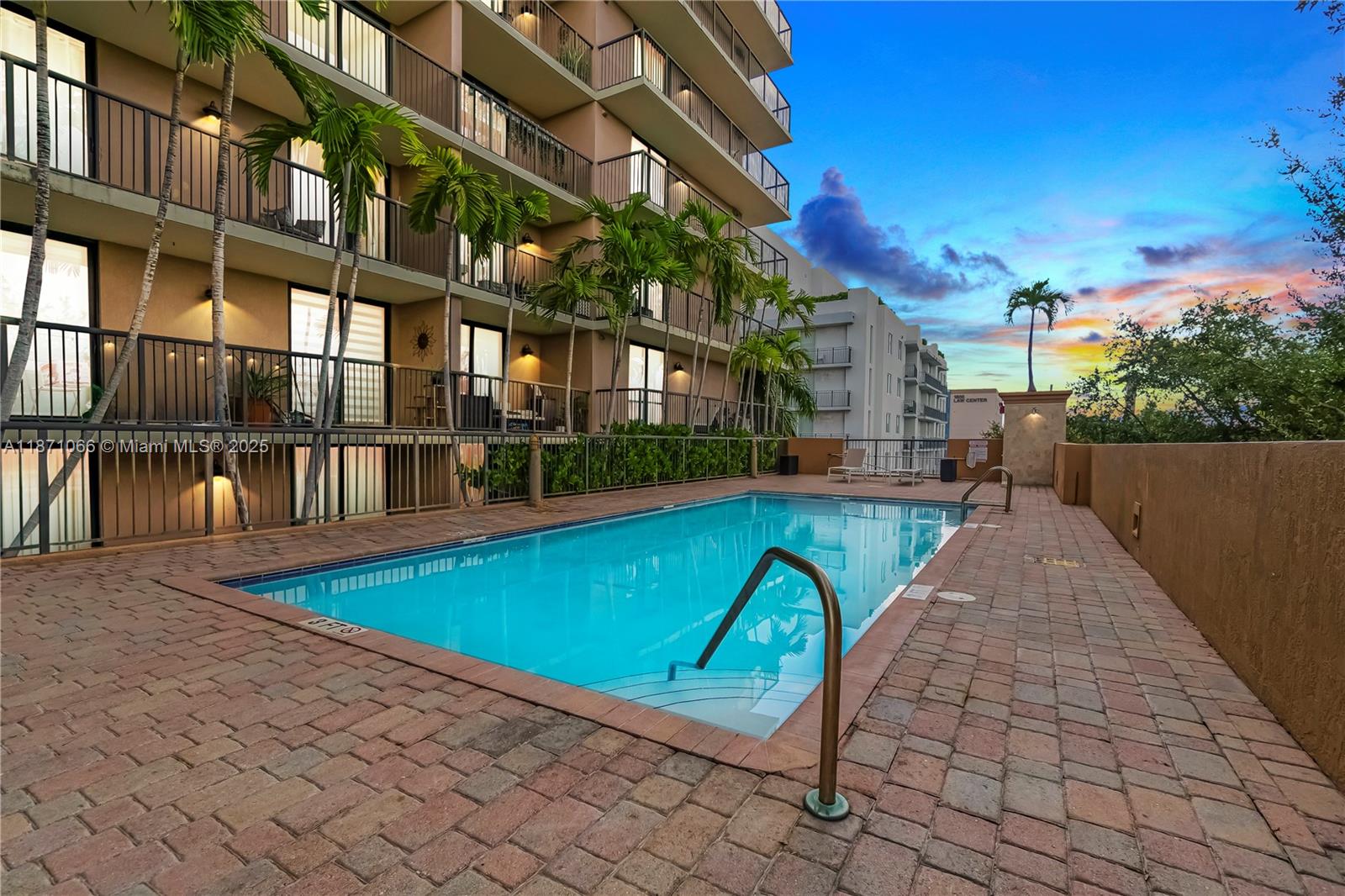 1690 SW 27th Ave #604, Miami, FL, 33145 - Investment Condo. Photo #1
