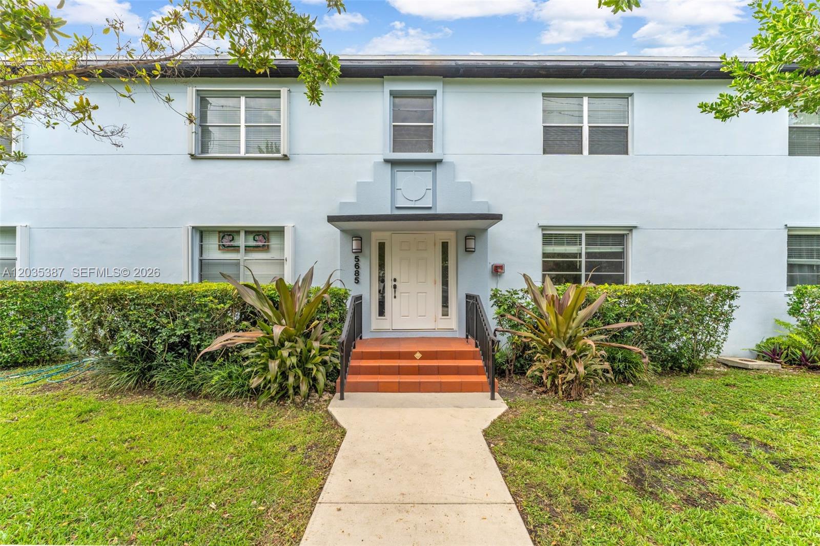 5685 SW 80th #58B, Miami, FL, 33143 - Investment Condo. Photo #1
