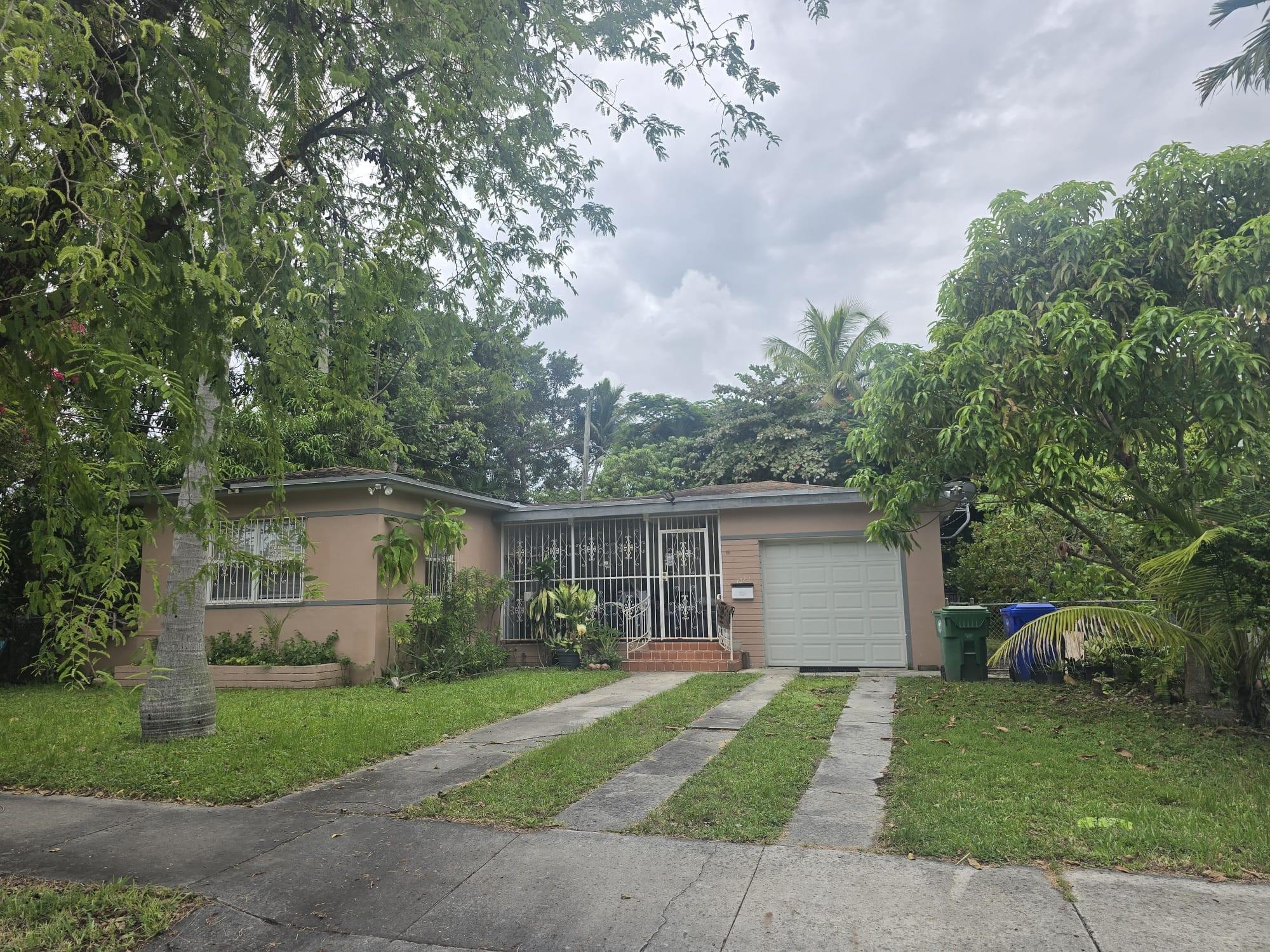 7520 NE 5th Ave, Miami, FL, 33138 - Investment Single Family Home. Photo #1