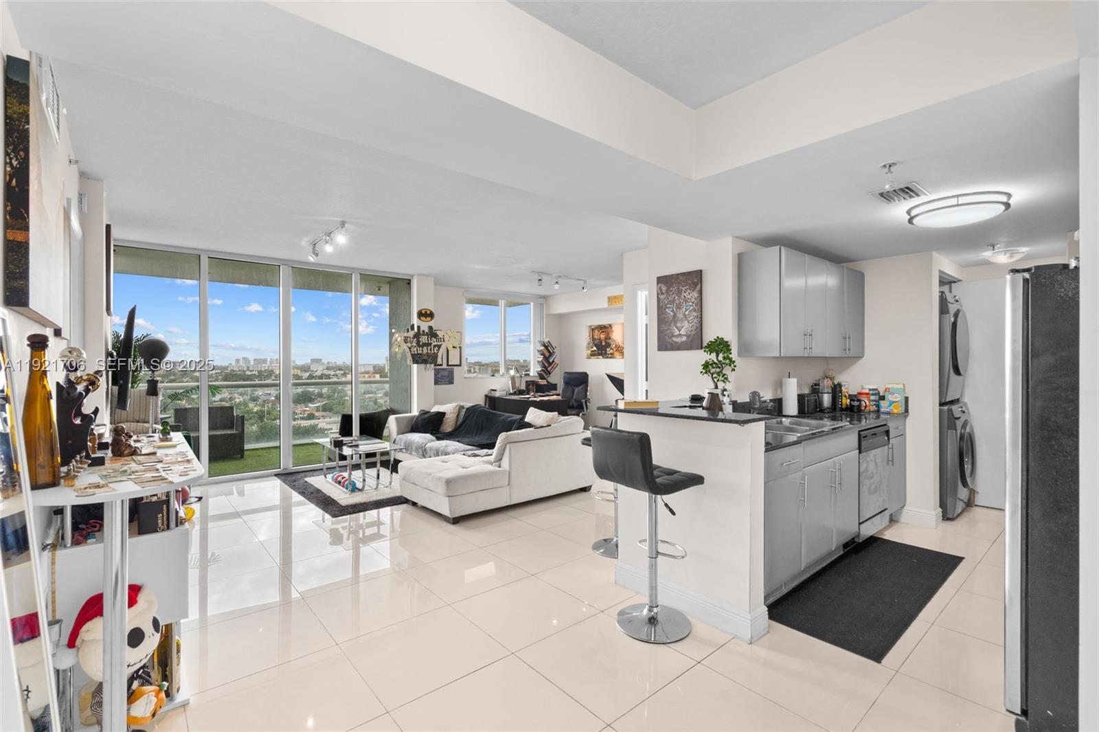 1871 S River #1402, Miami, FL, 33125 - Investment Condo. Photo #1