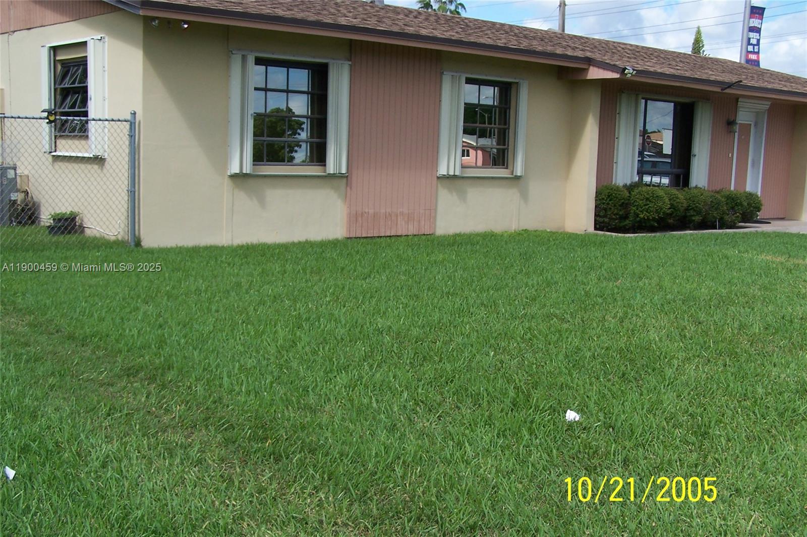 15200 SW 109 Avenue, Miami, FL, 33157 - Investment Single Family Home. Photo #1
