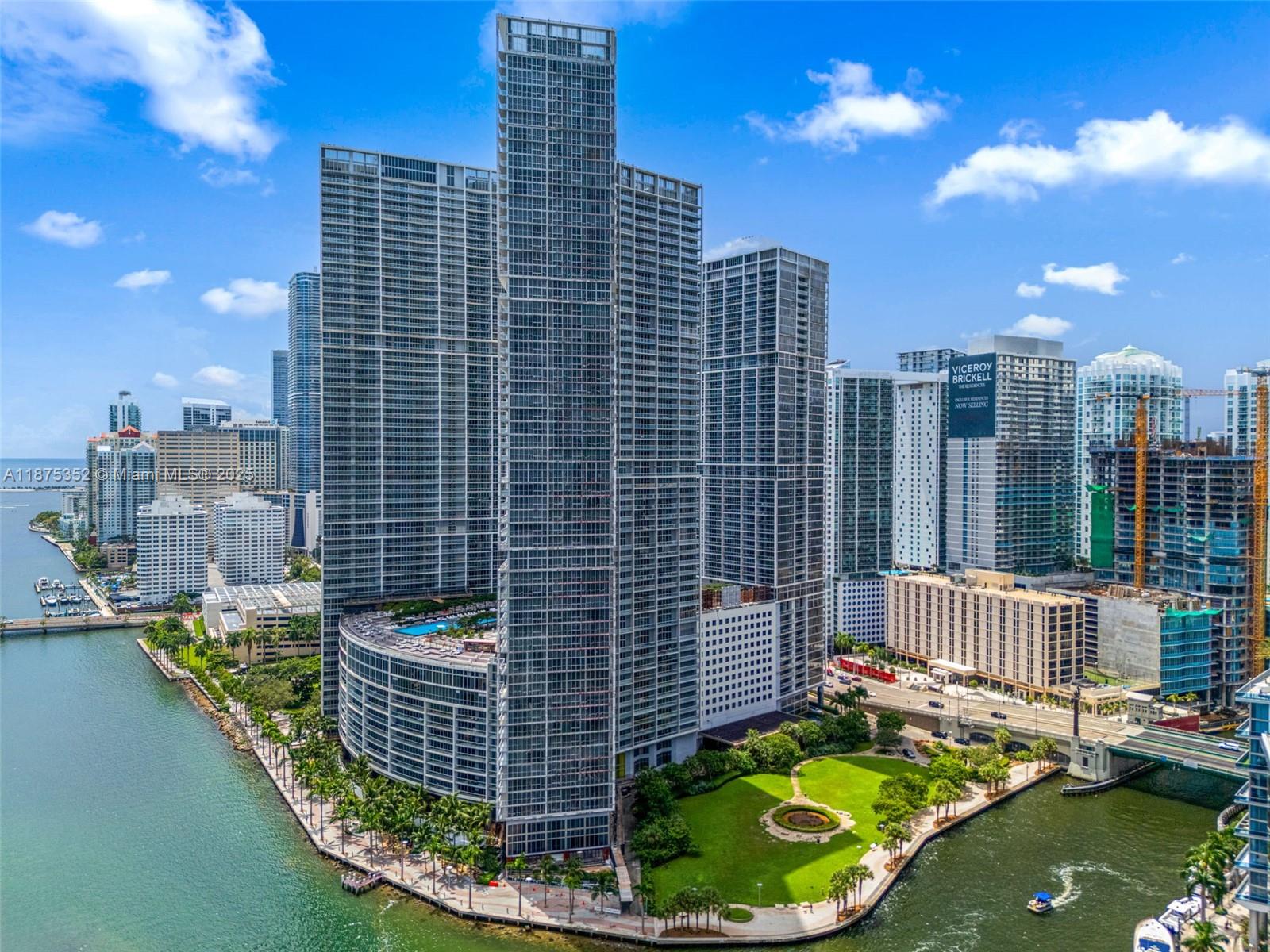 485 Brickell Avenue #4902, Miami, FL, 33131 - Investment Condo. Photo #1