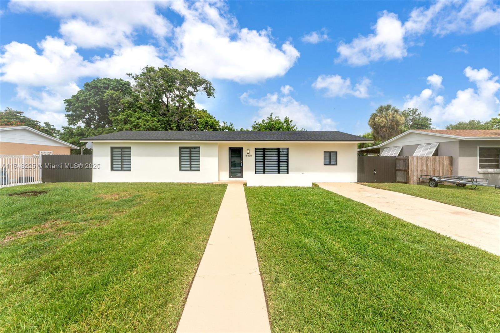 15404 SW 104th Ave, Miami, FL, 33157 - Investment Single Family Home. Photo #1