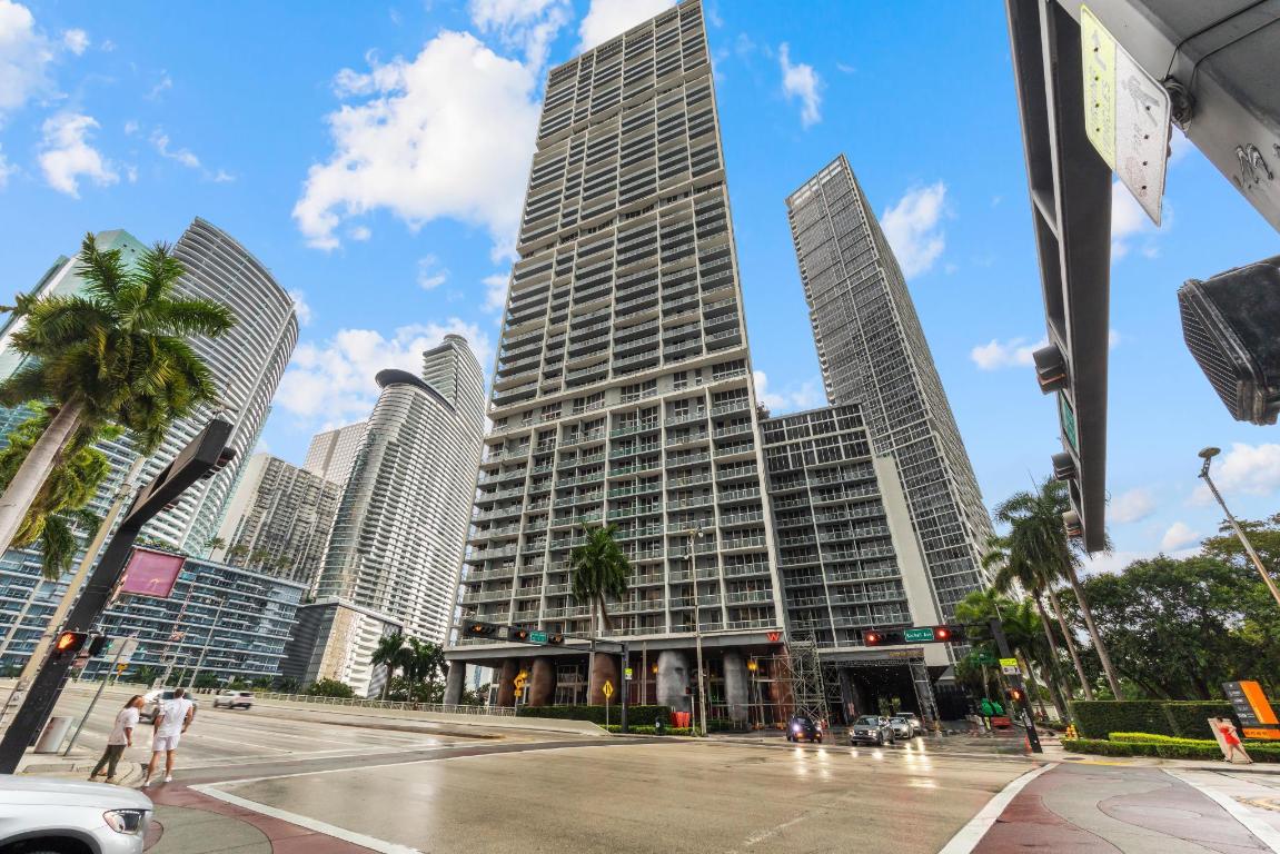485 Brickell #2506, Miami, FL, 33131 - Investment Condo. Photo #1