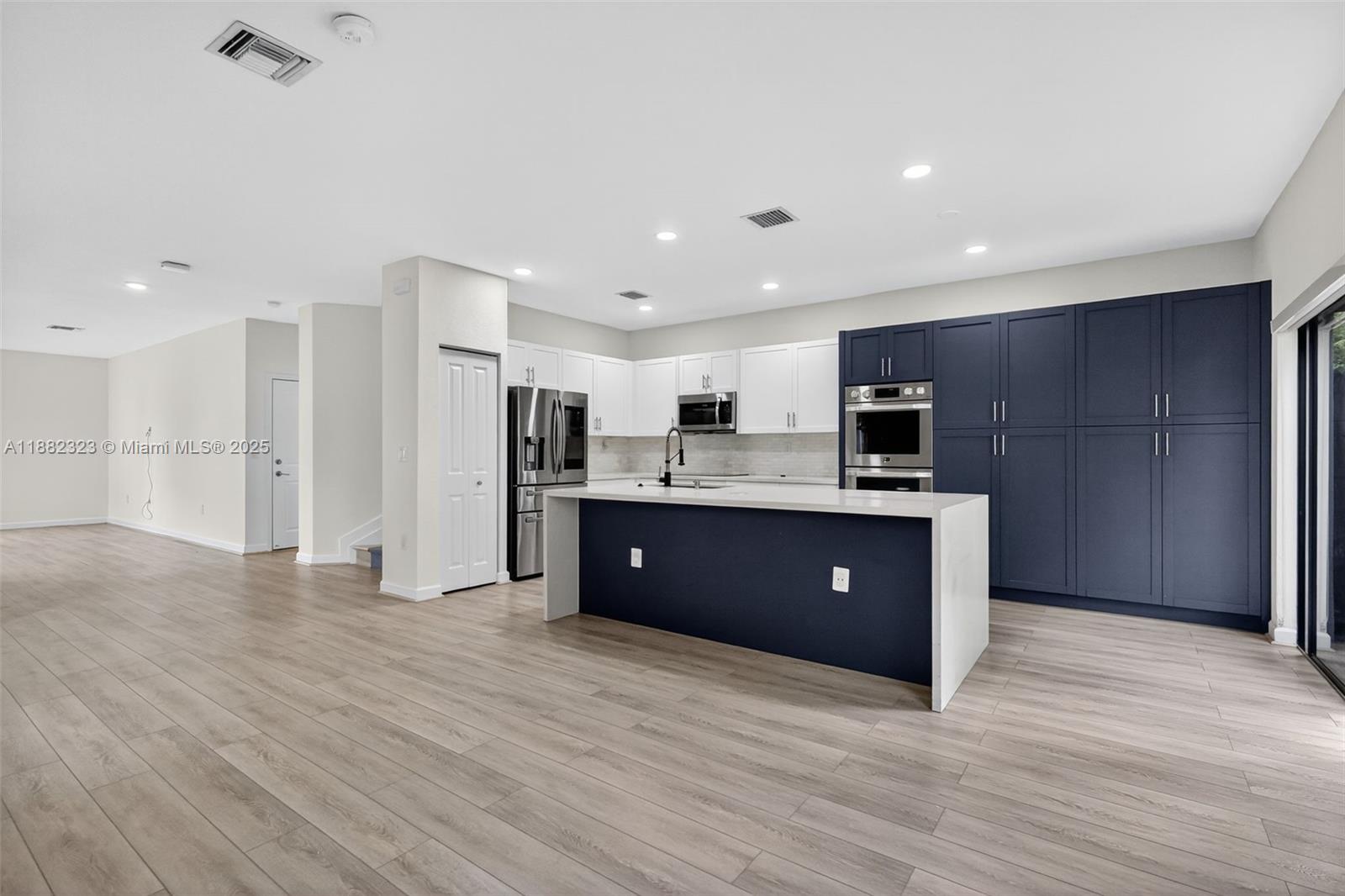 21372 NE 2nd Ct, Miami, FL, 33179 - Investment Townhome. Photo #1