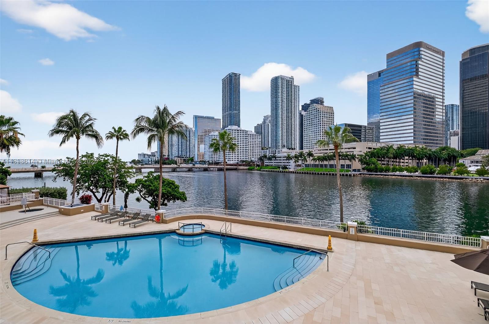 701 Brickell Key Blvd #1108, Miami, FL, 33131 - Investment Condo. Photo #1