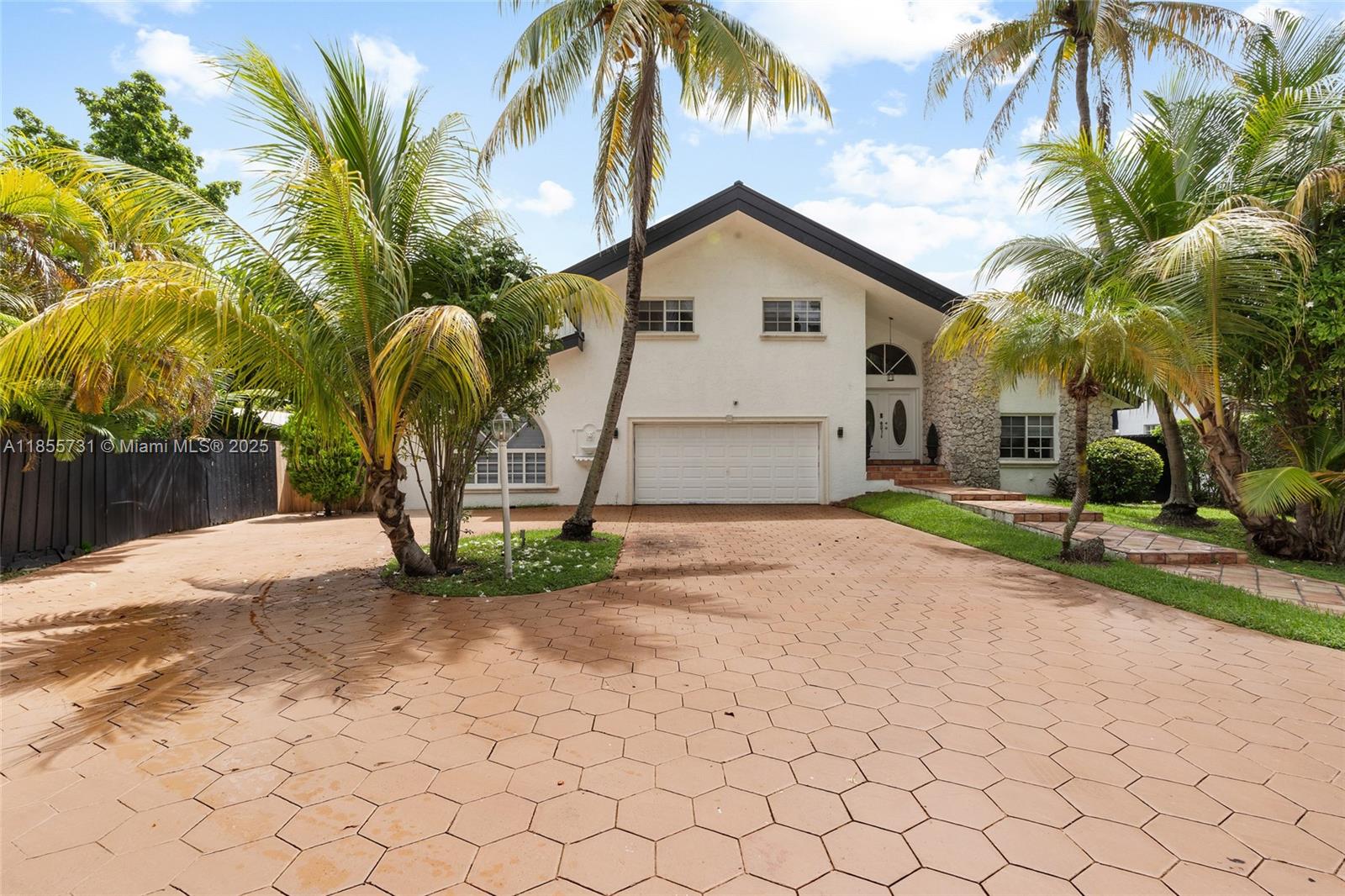 10723 SW 142nd Ct, Miami, FL, 33186 - Investment Single Family Home. Photo #1