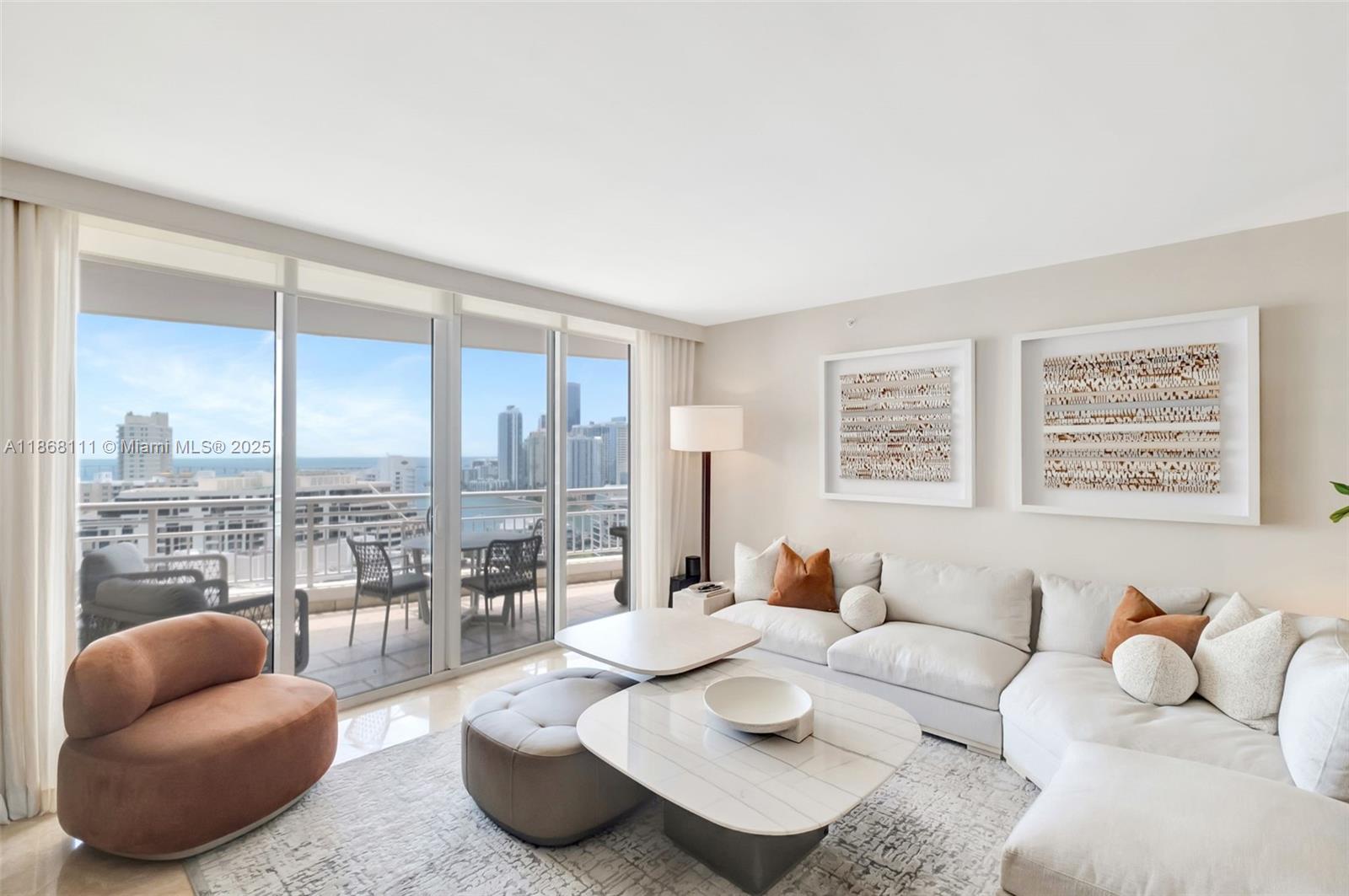 848 Brickell Key Dr #2605, Miami, FL, 33131 - Investment Condo. Photo #1