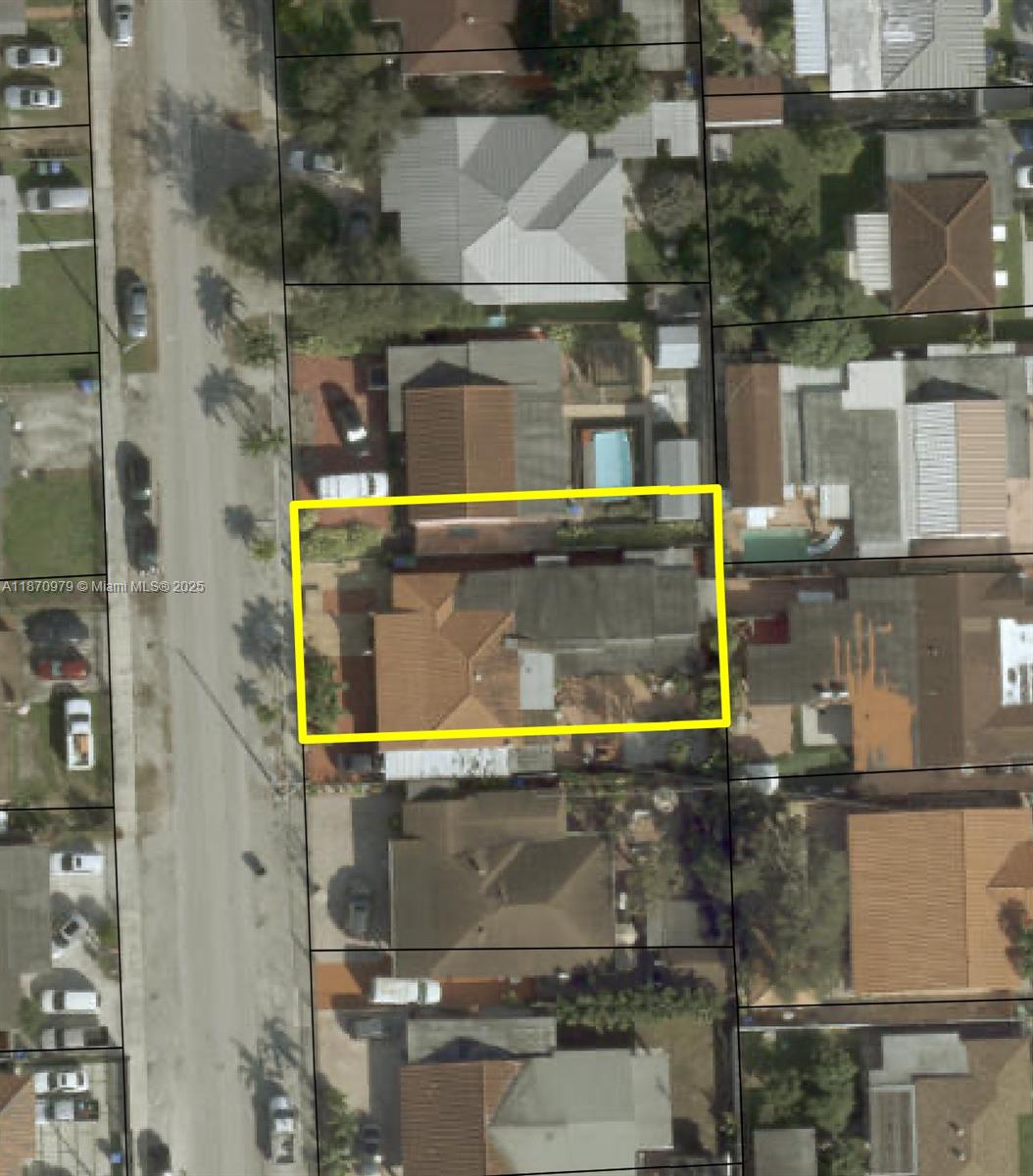 911 NW 30th Pl, Miami, FL, 33125 - Investment Single Family Home. Photo #1