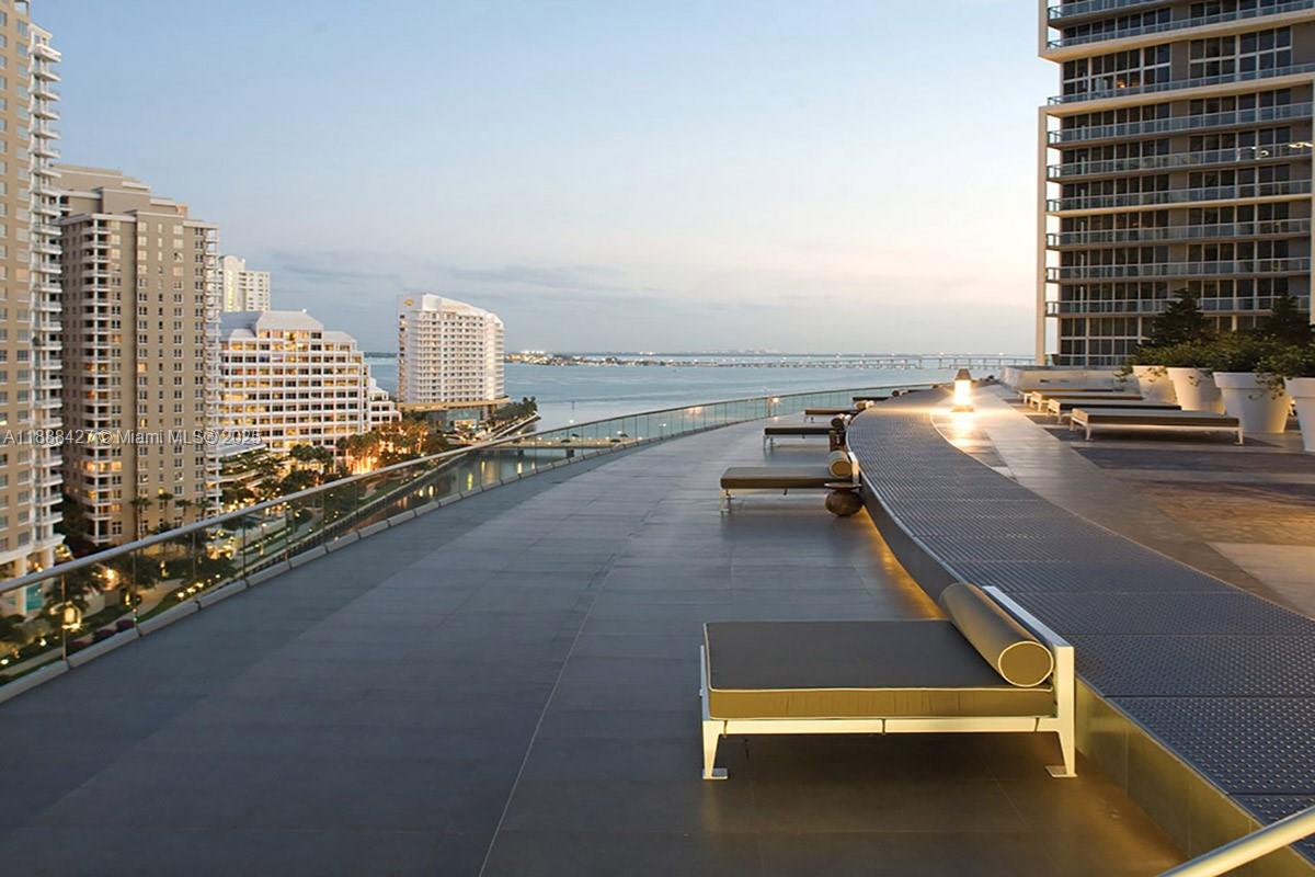 485 Brickell Ave #3707, Miami, FL, 33131 - Investment Condo. Photo #1
