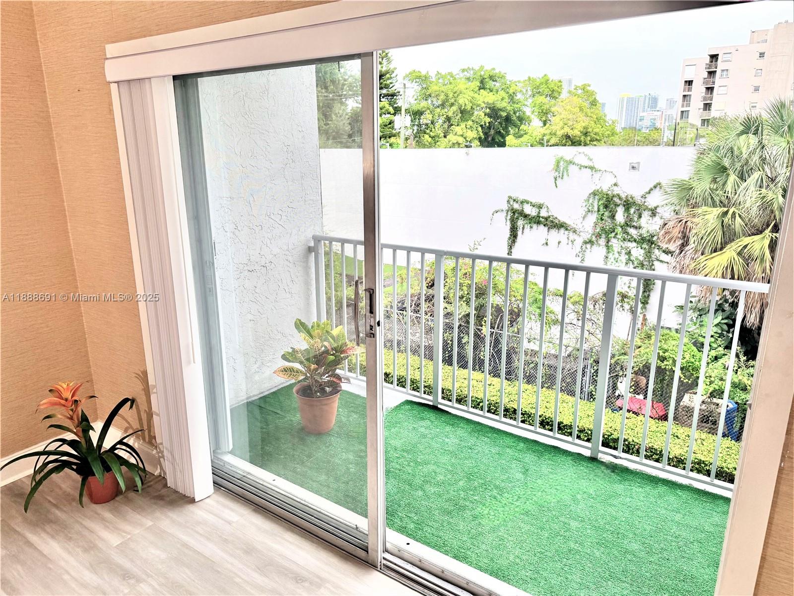 2530 SW 3rd Ave #206, Miami, FL, 33129 - Investment Condo. Photo #1