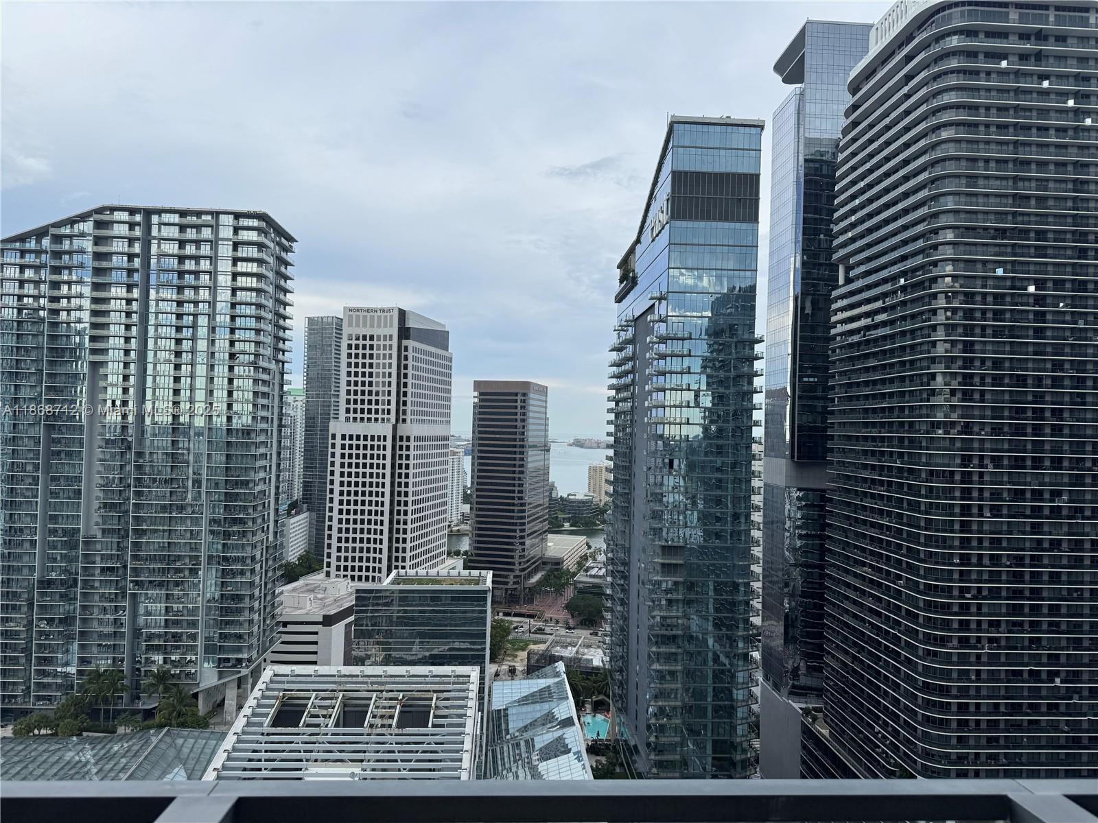 88 SW 7th St #3007, Miami, FL, 33130 - Investment Condo. Photo #1
