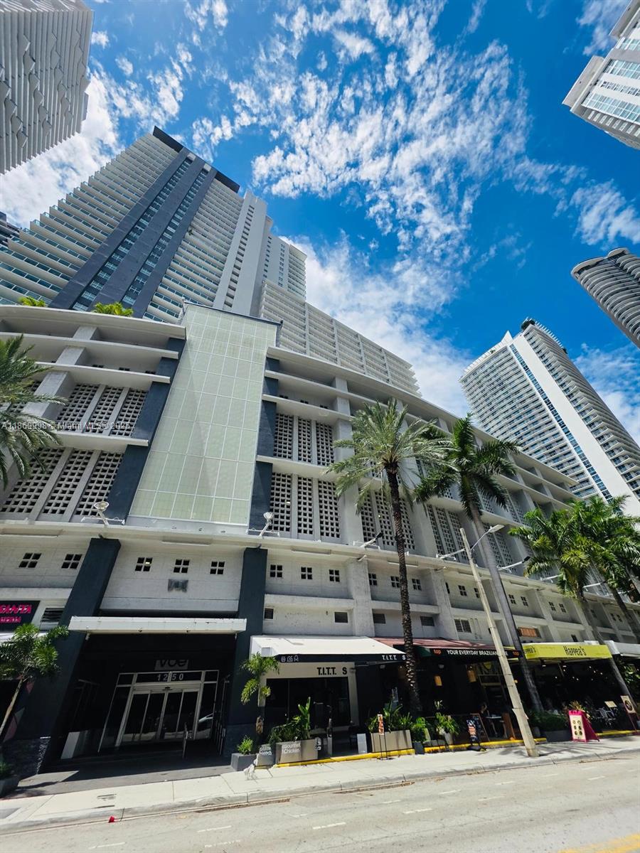 1250 S Miami Ave #1913, Miami, FL, 33130 - Investment Condo. Photo #1