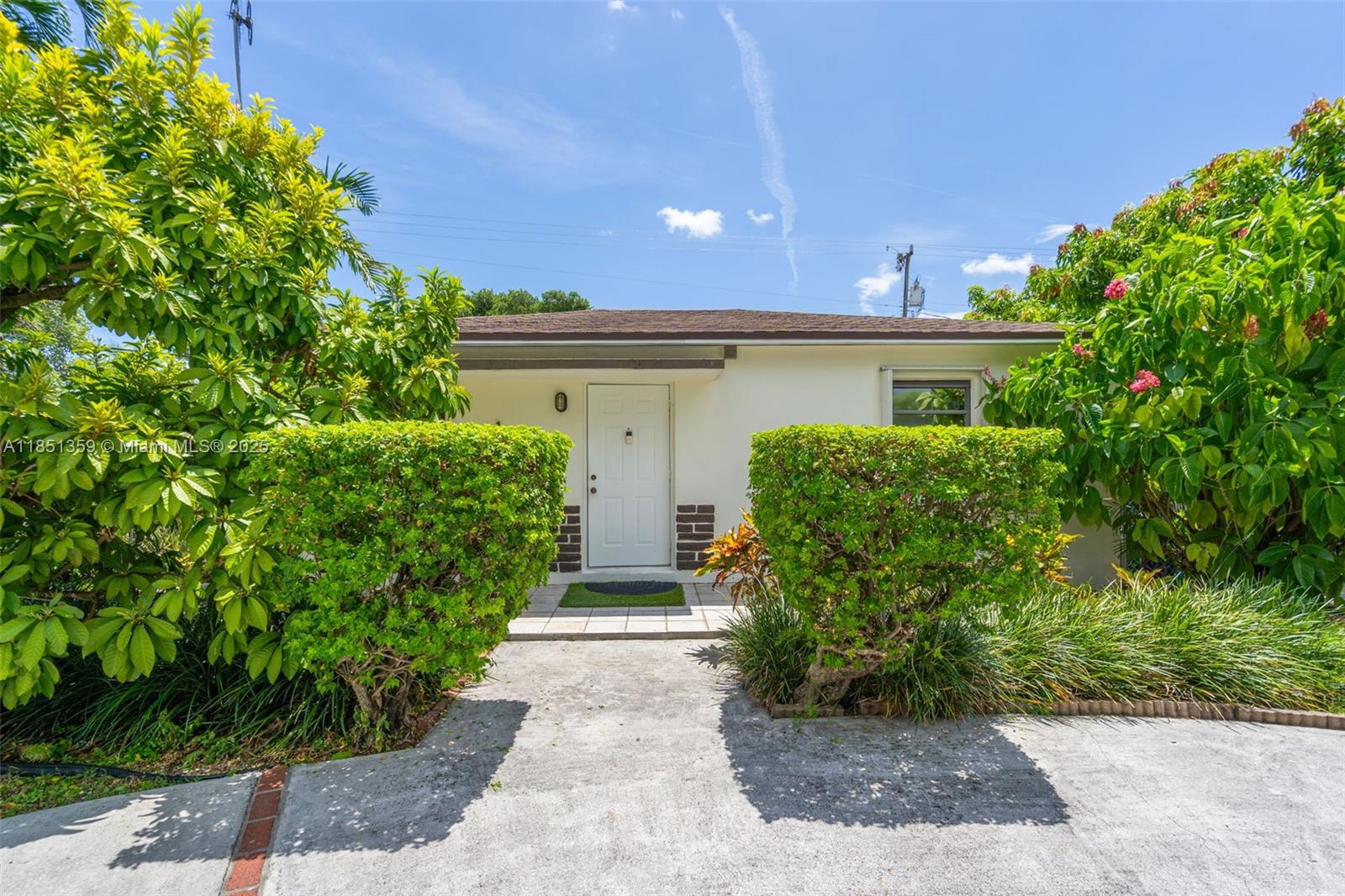 1903 SW 67th Ct, Miami, FL, 33155 - Investment Single Family Home. Photo #1