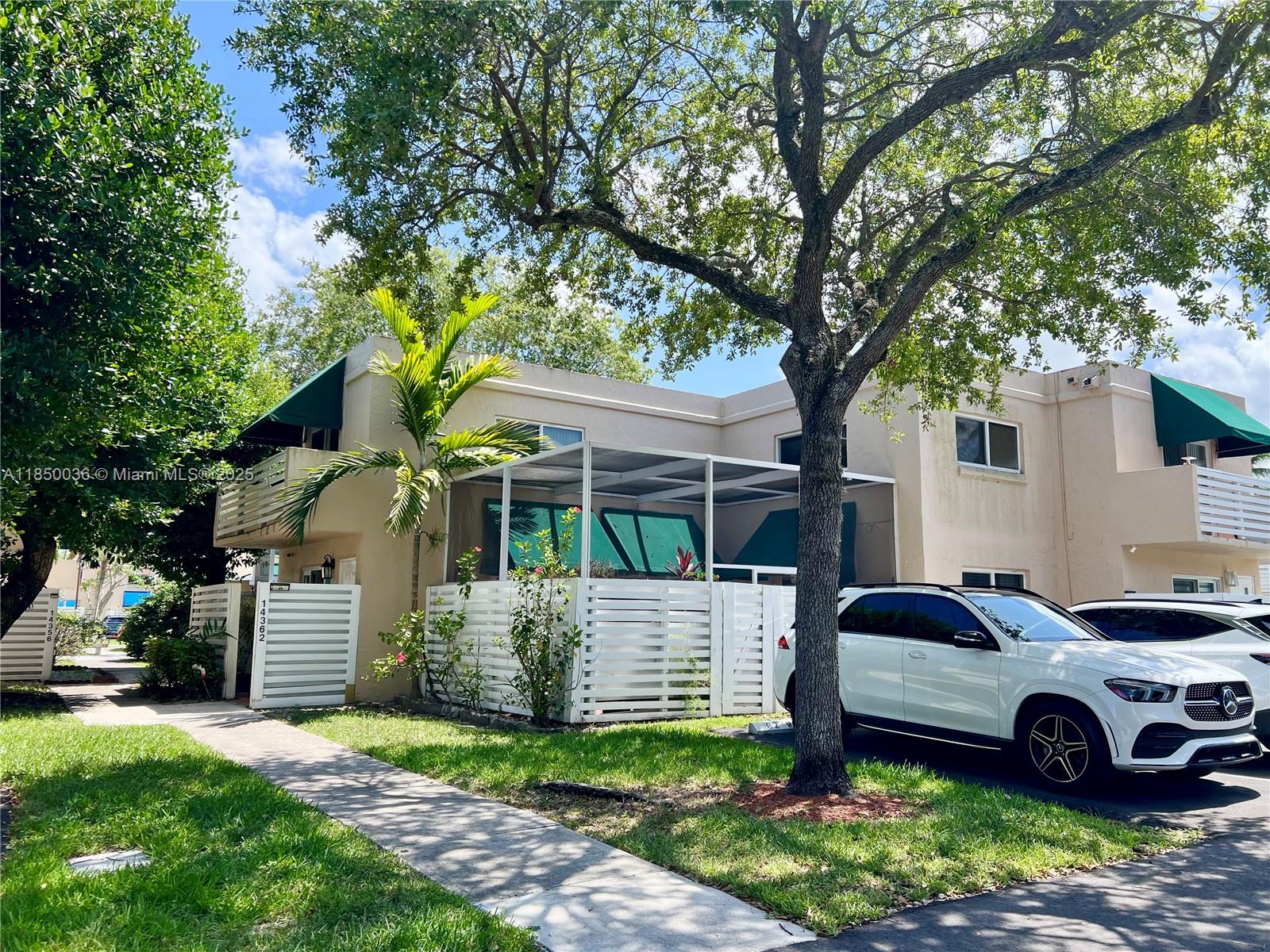 14362 SW 96th Ln, Miami, FL, 33186 - Investment Townhome. Photo #1