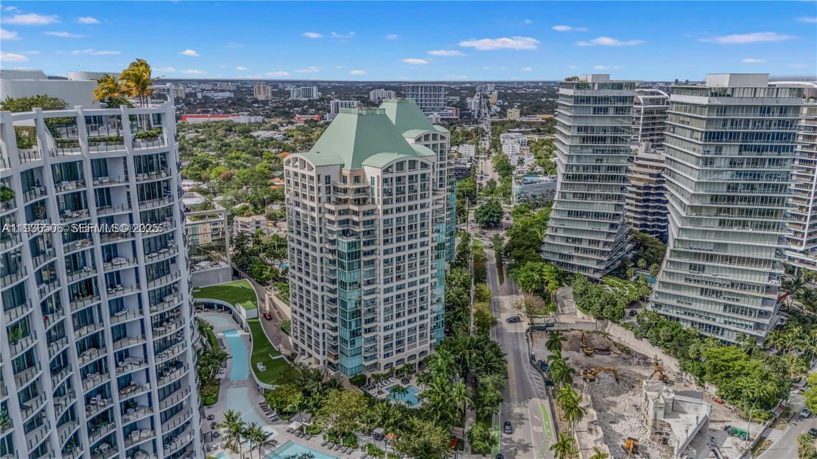 3400 SW 27th #605, Miami, FL, 33133 - Investment Condo. Photo #1