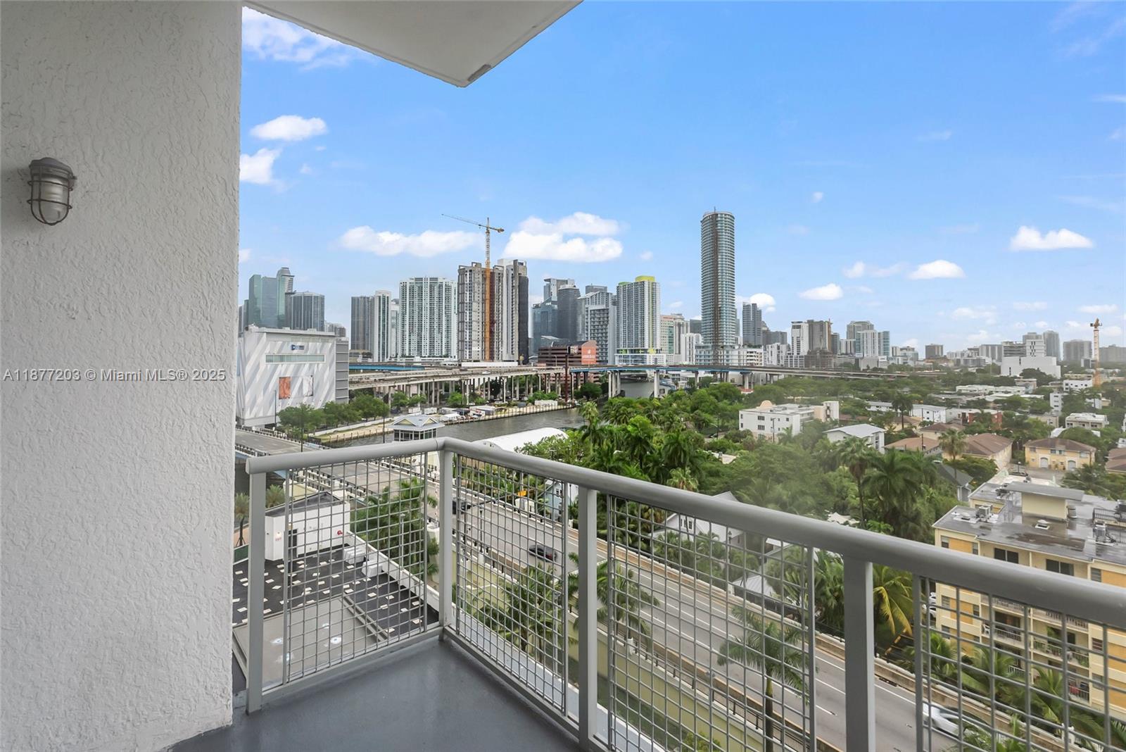 10 SW South River Dr #1006, Miami, FL, 33130 - Investment Condo. Photo #1