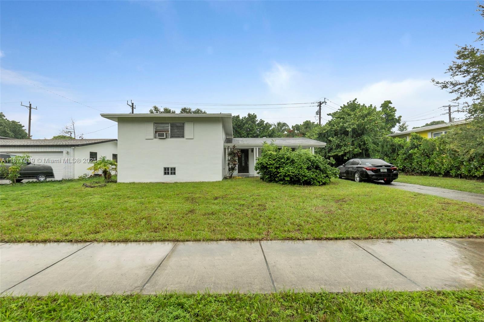 20400 NE 14th Ave, Miami, FL, 33179 - Investment Single Family Home. Photo #1