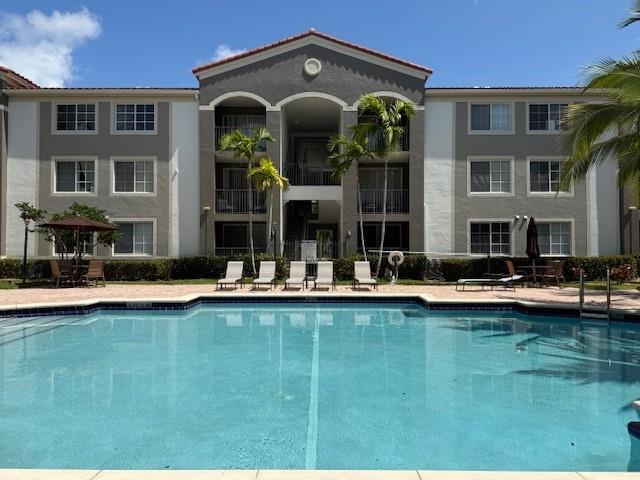 6831 SW 44th St #312, Miami, FL, 33155 - Investment Condo. Photo #1