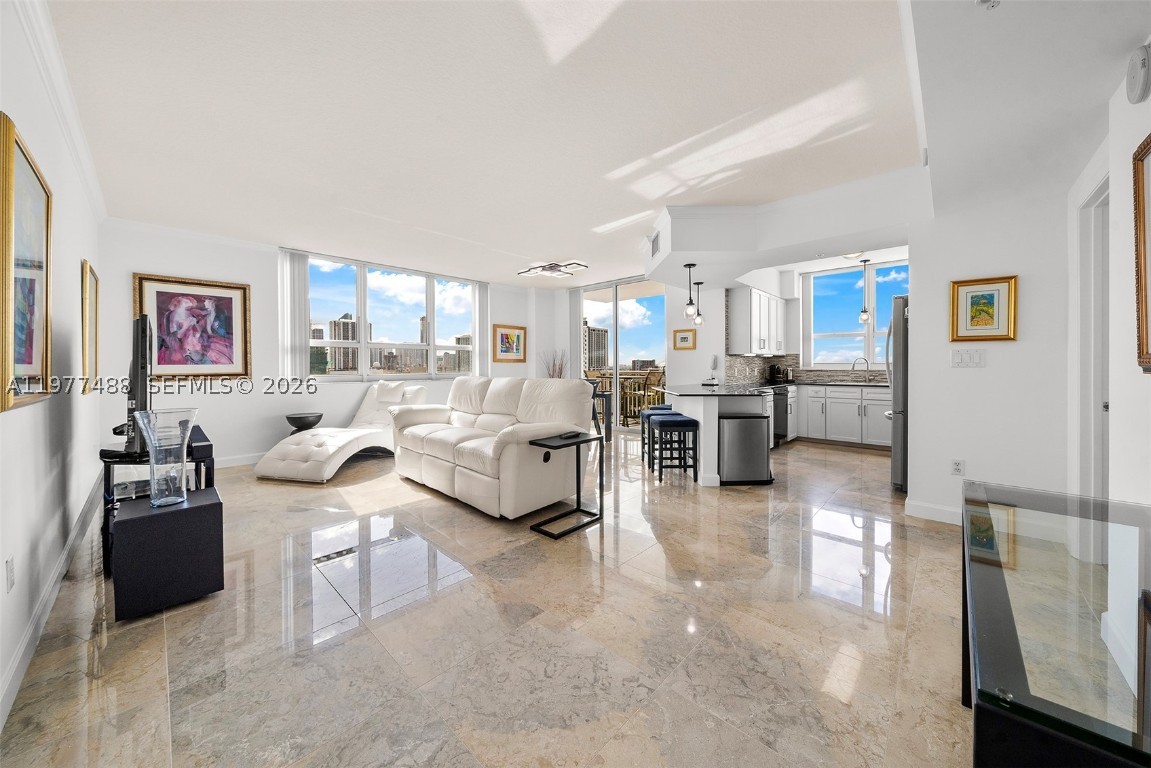 2000 N Bayshore #1502, Miami, FL, 33137 - Investment Condo. Photo #1