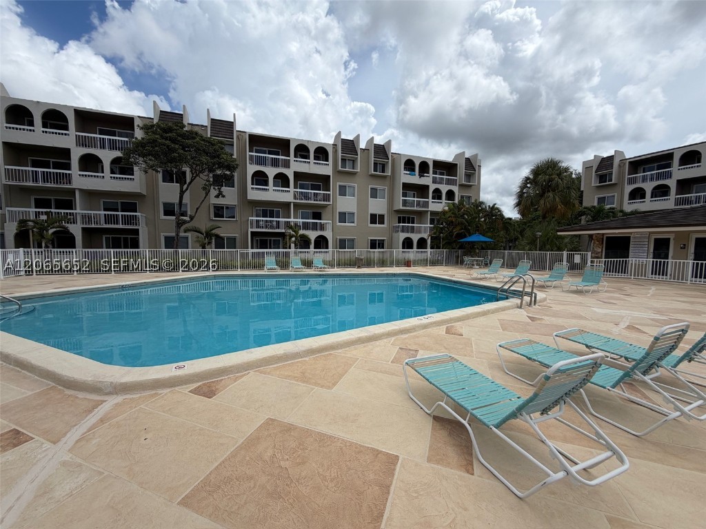 7850 Camino Real #O-401, Miami, FL, 33143 - Investment Condo. Photo #1