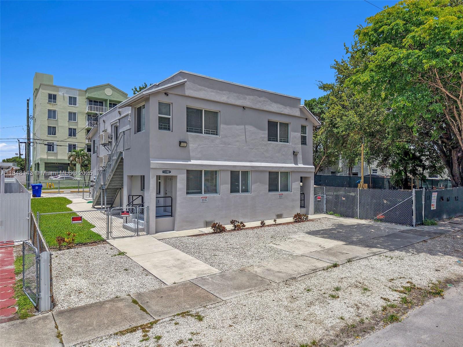 600 NW 25th Ct, Miami, FL, 33125 - Investment Single Family Home. Photo #1