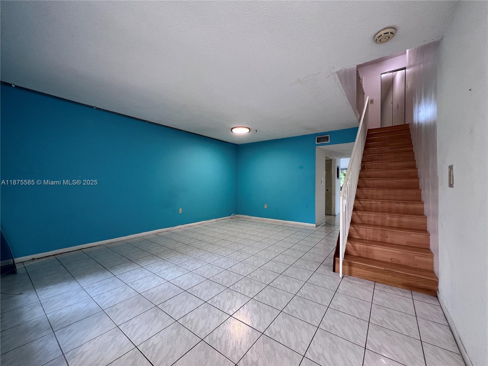 11835 SW 19th Ln #149, Miami, FL, 33175 - Investment Condo. Photo #1