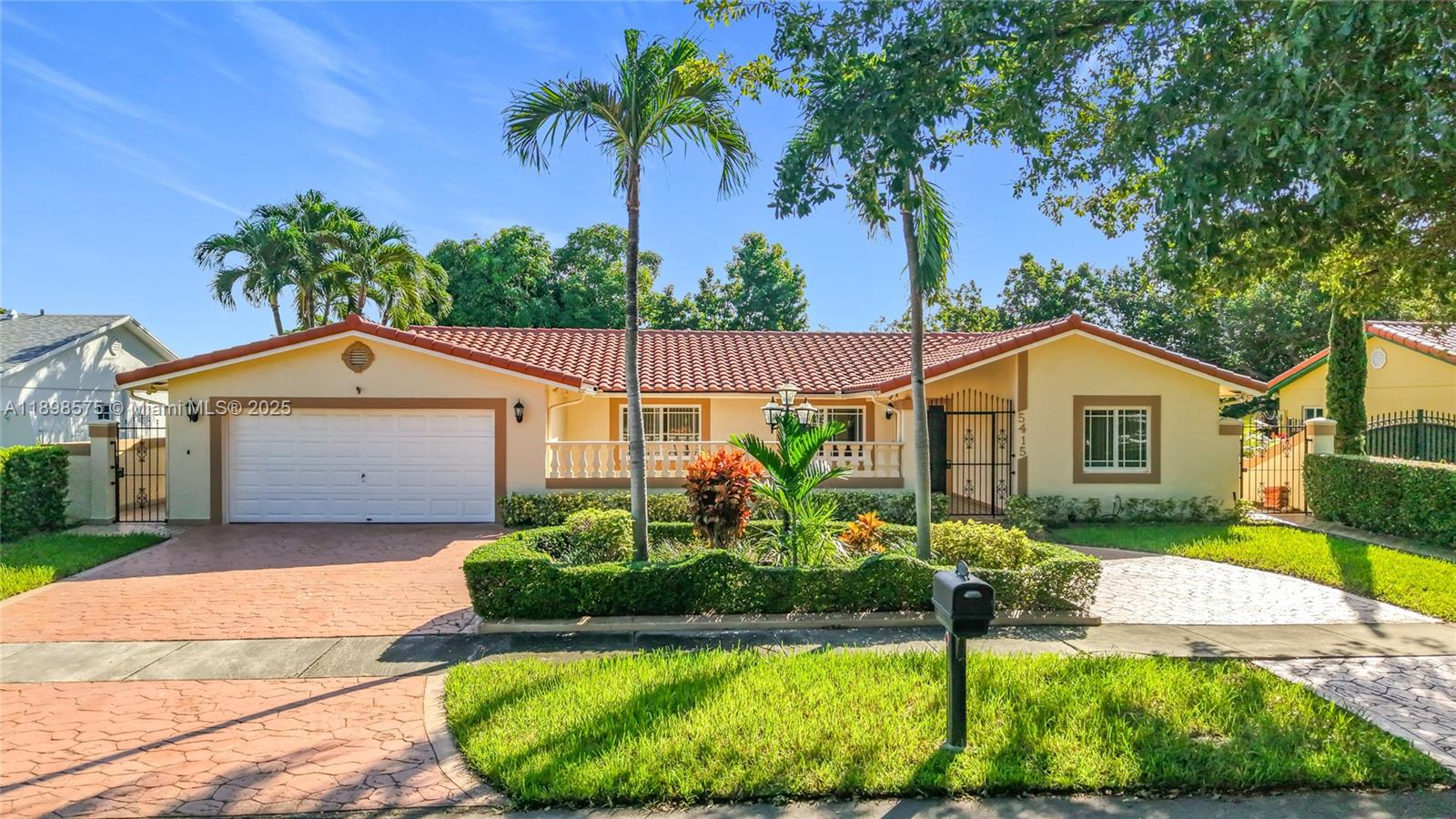 5415 SW 135th Ct, Miami, FL, 33175 - Investment Single Family Home. Photo #1