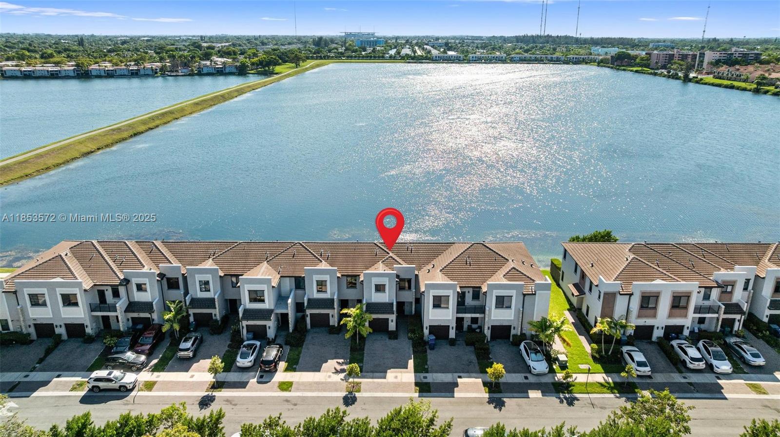 20544 NE 5th Pl, Miami, FL, 33179 - Investment Townhome. Photo #1