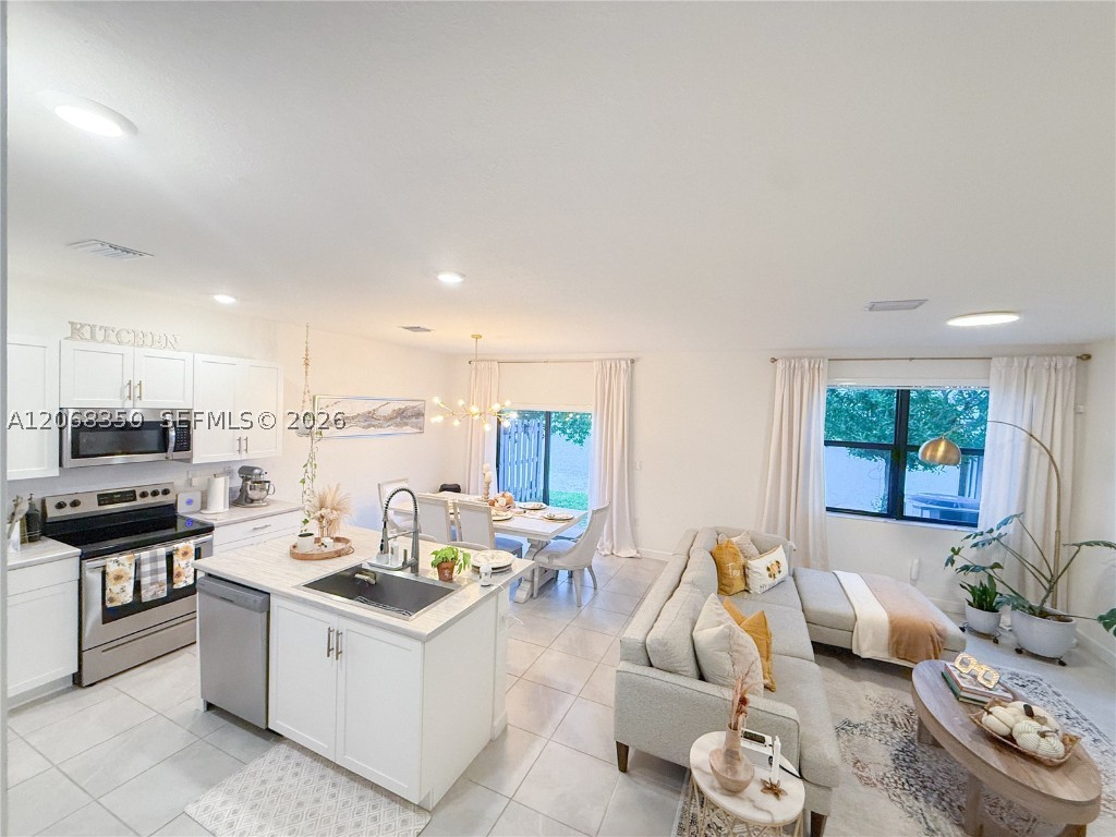 10095 SW 231 #., Miami, FL, 33190 - Investment Townhome. Photo #1