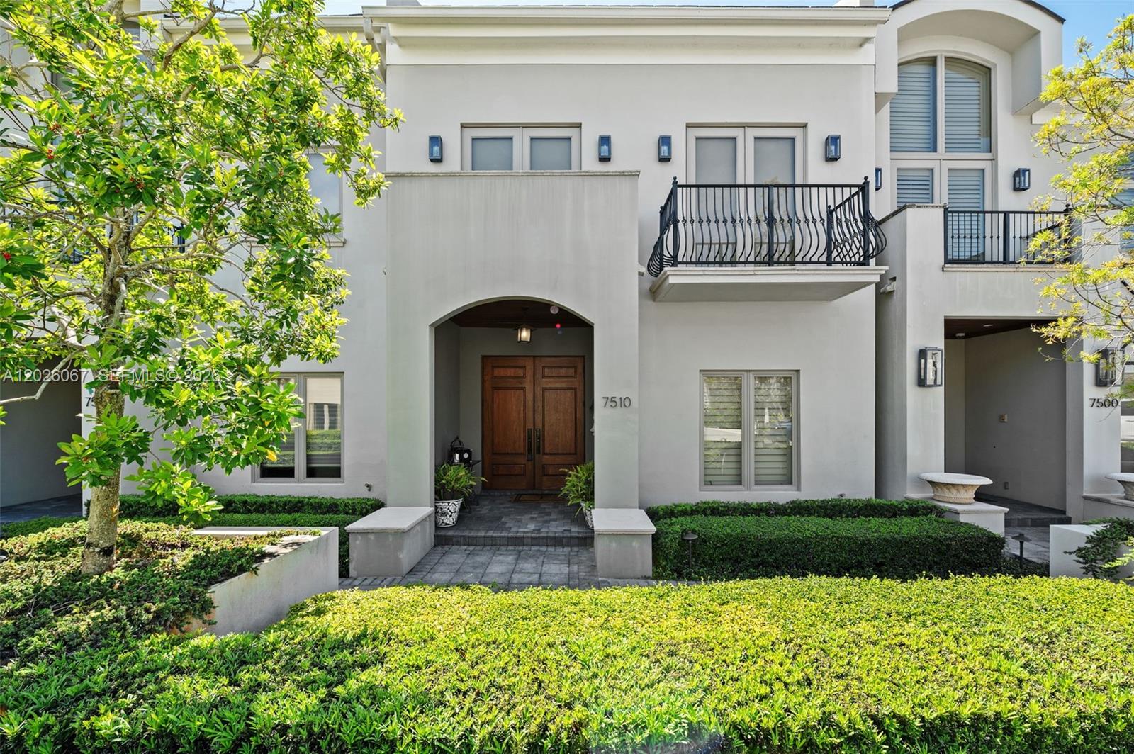 7510 SW 56th, Miami, FL, 33143 - Investment Townhome. Photo #1