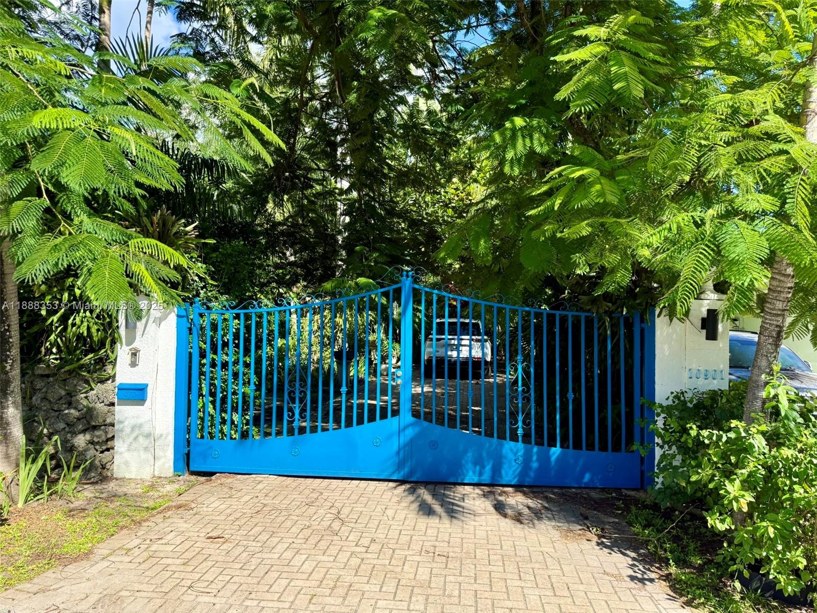 10901 NE 3rd Ave, Miami, FL, 33161 - Investment Single Family Home. Photo #1