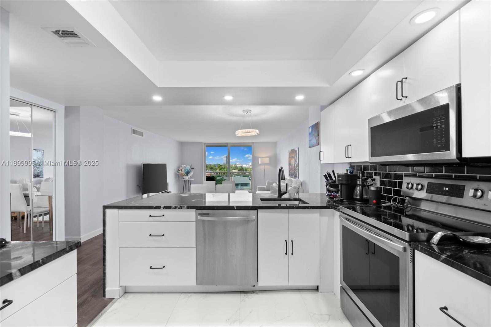 Condominium in Hallandale Beach - Photo 10