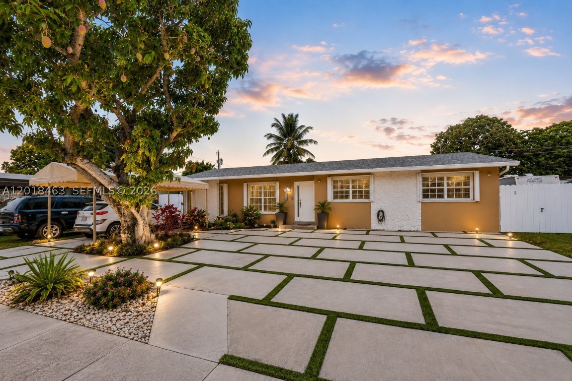 15725 SW 102nd, Miami, FL, 33157 - Investment Single Family Home. Photo #1