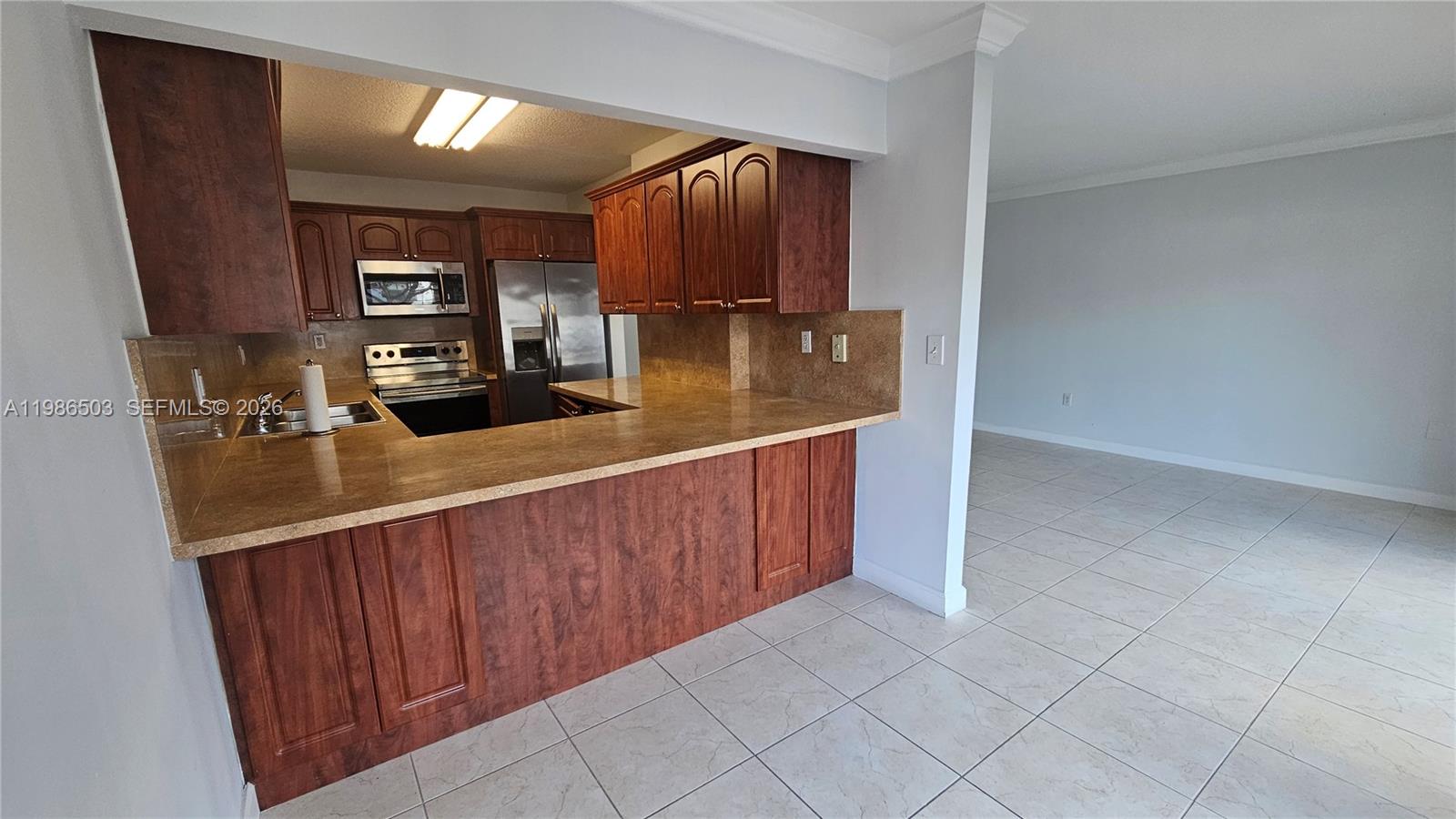 5800 SW 127th #2109, Miami, FL, 33183 - Investment Condo. Photo #1