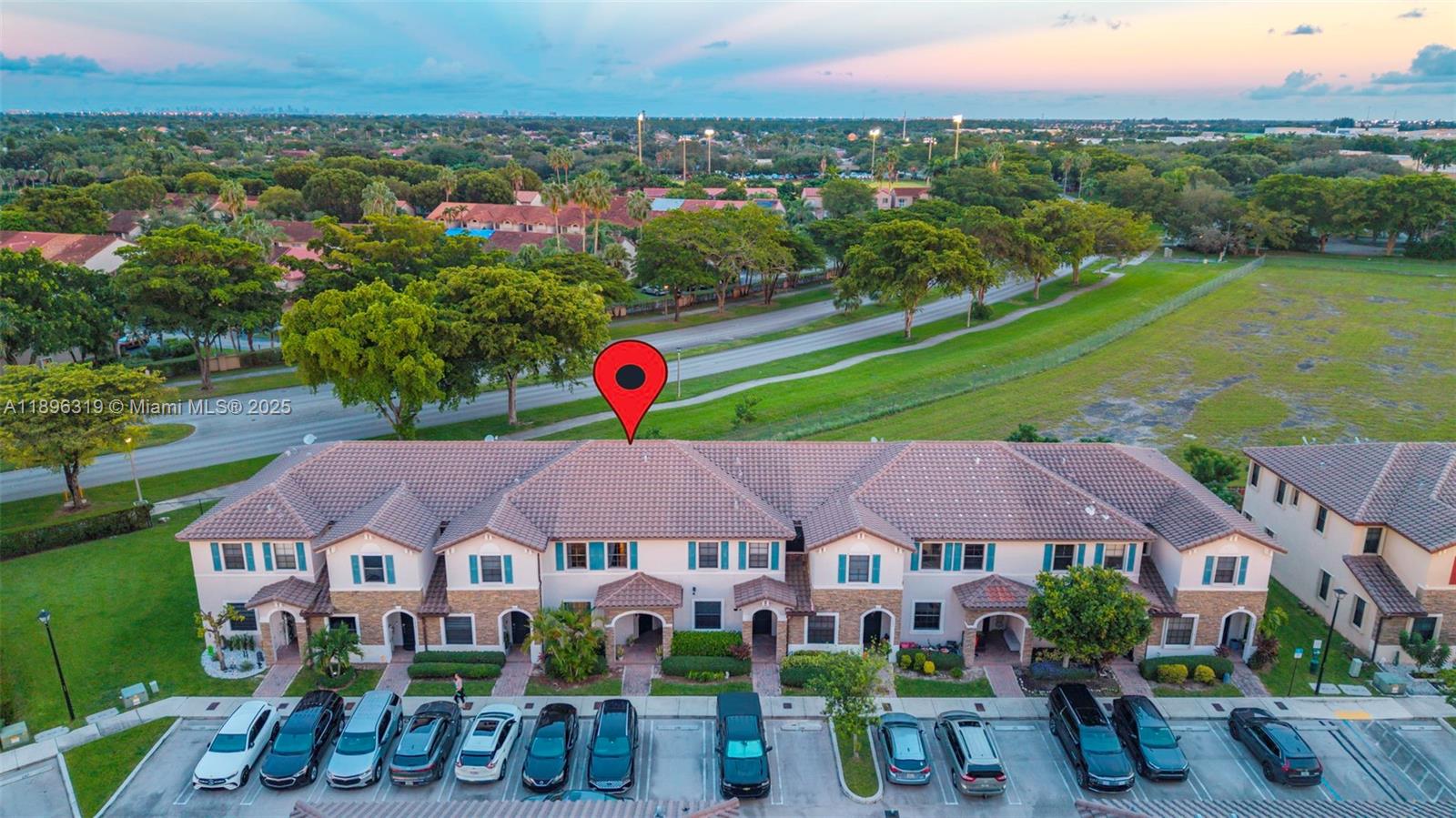 11523 SW 150th Pl, Miami, FL, 33196 - Investment Townhome. Photo #1