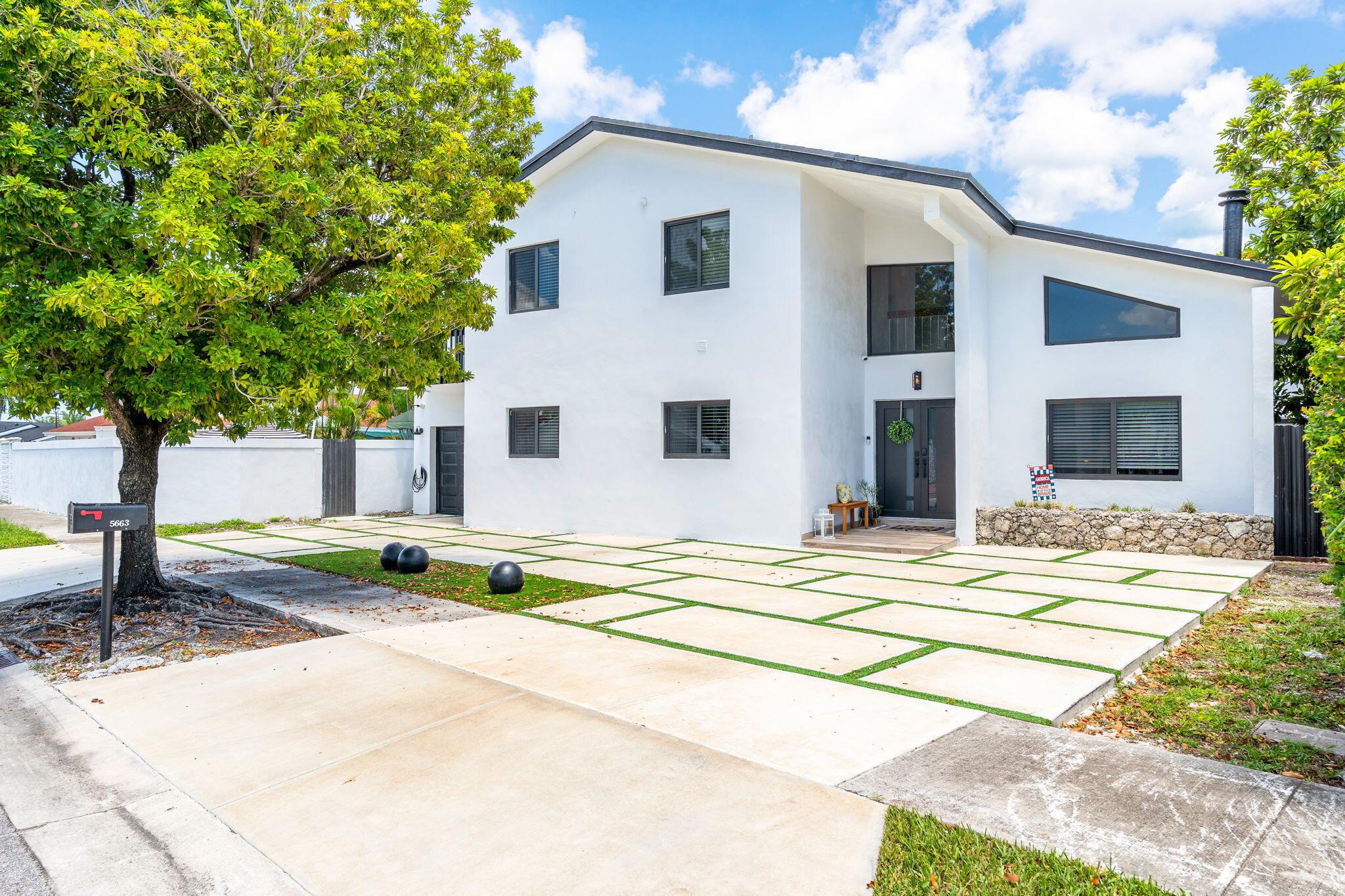 5663 SW 130th Avenue, Miami, FL, 33183 - Investment Single Family Home. Photo #1
