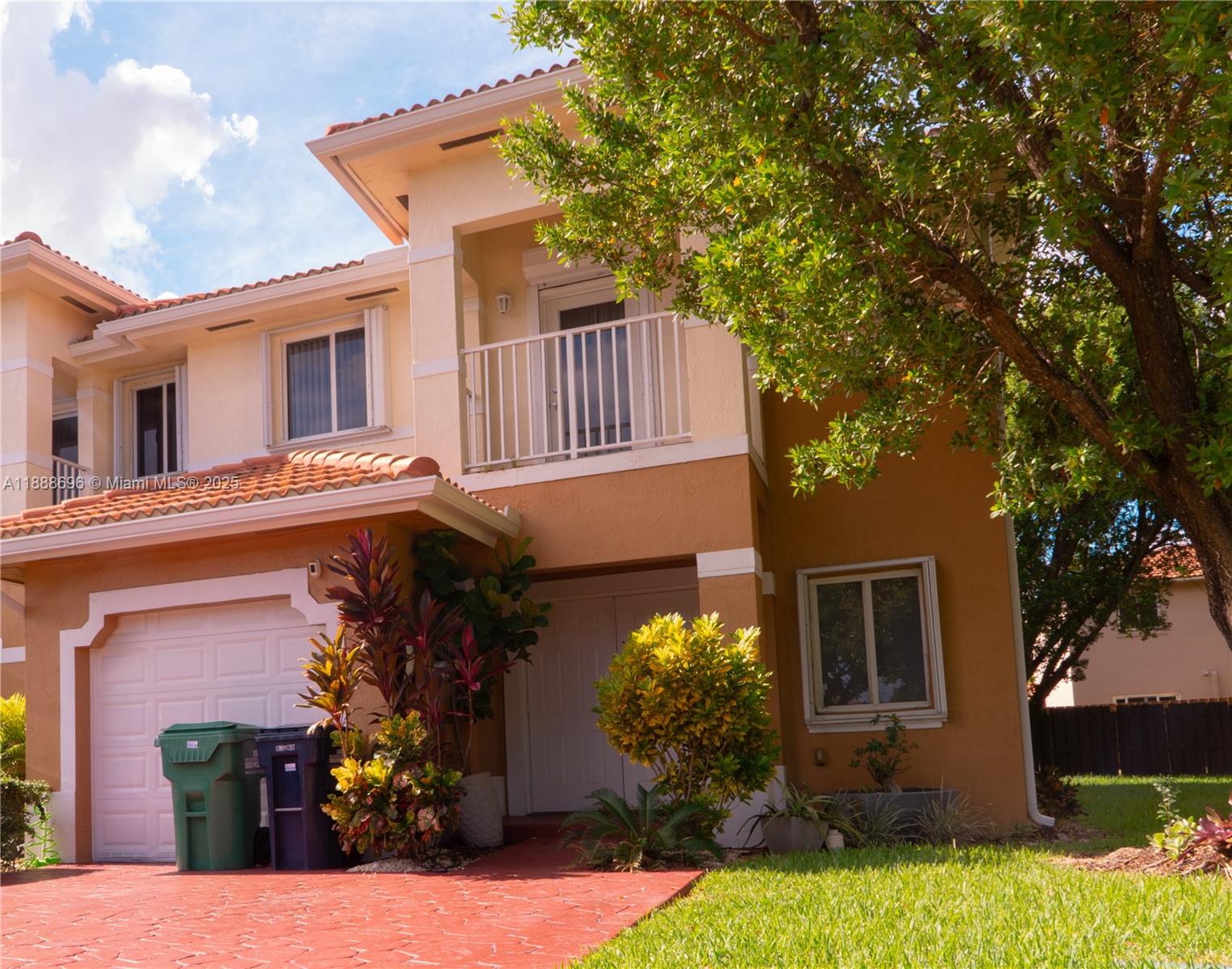 16244 SW 57th Ln, Miami, FL, 33193 - Investment Townhome. Photo #1