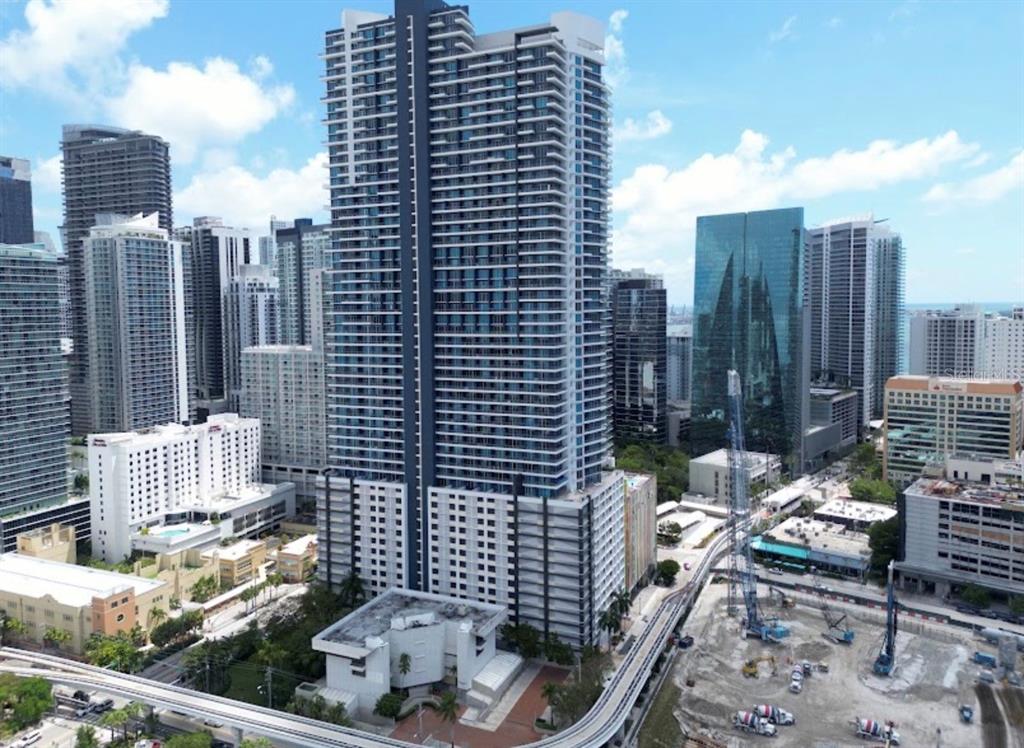 60 SW 13TH STREET #5212, Miami, FL, 33130 - Investment Condo. Photo #1
